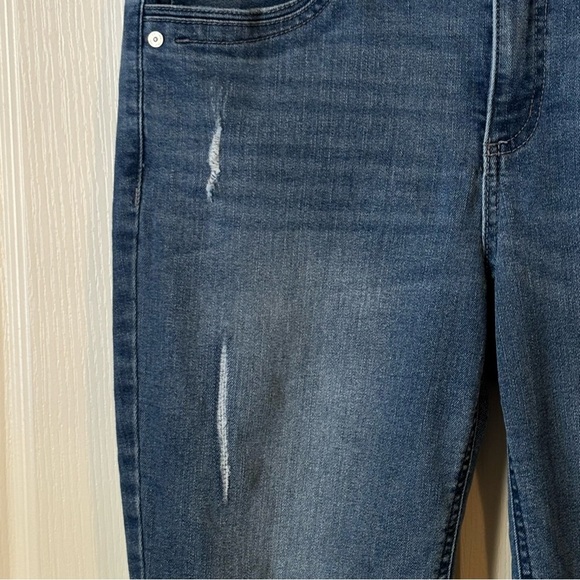 Democracy "Ab" Solution Jeans with Fit Technology Size 8 - Picture 5 of 11